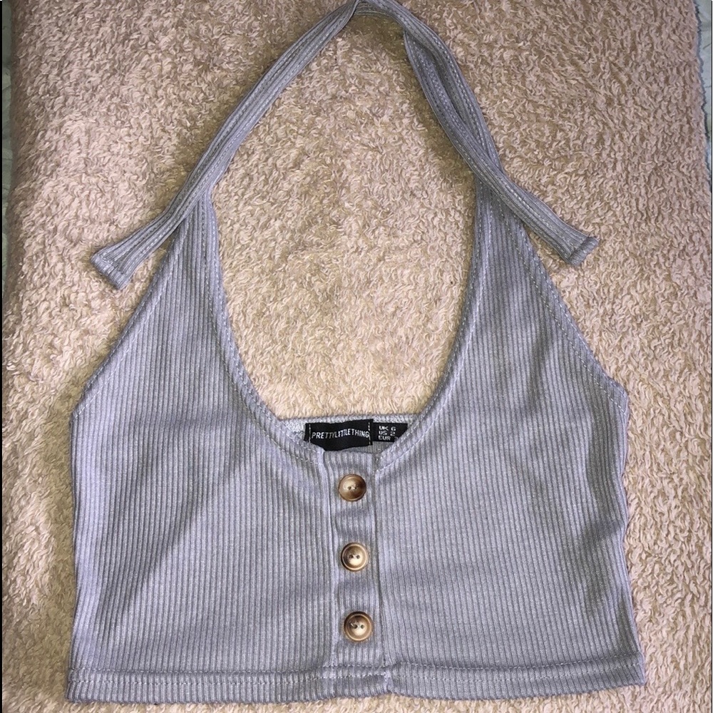 PrettyLittleThing Cropped Halter Top